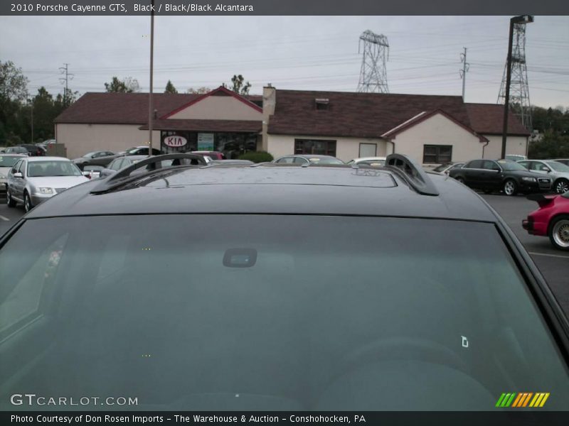Black / Black/Black Alcantara 2010 Porsche Cayenne GTS