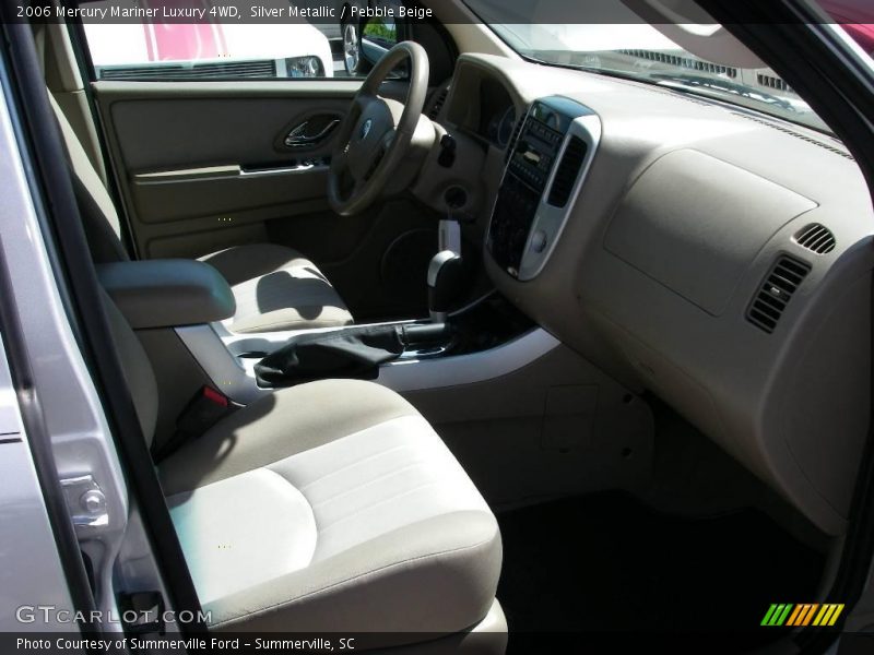 Silver Metallic / Pebble Beige 2006 Mercury Mariner Luxury 4WD