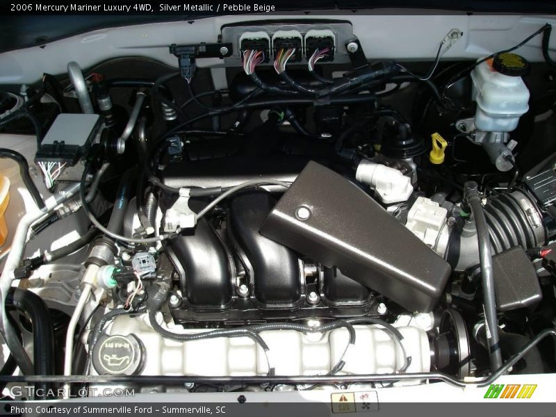 Silver Metallic / Pebble Beige 2006 Mercury Mariner Luxury 4WD