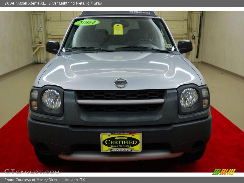 Silver Lightning Metallic / Gray 2004 Nissan Xterra XE