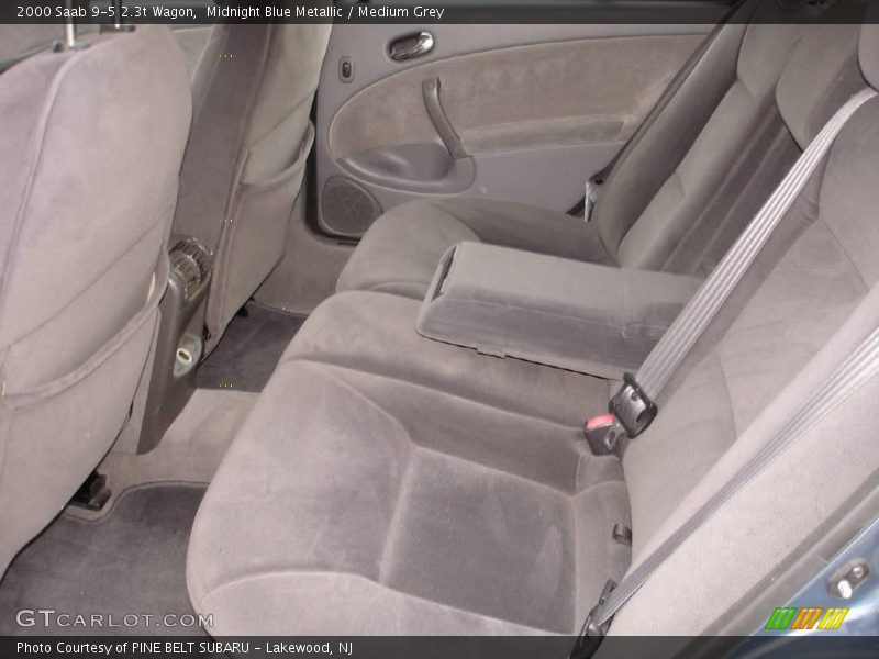 Midnight Blue Metallic / Medium Grey 2000 Saab 9-5 2.3t Wagon