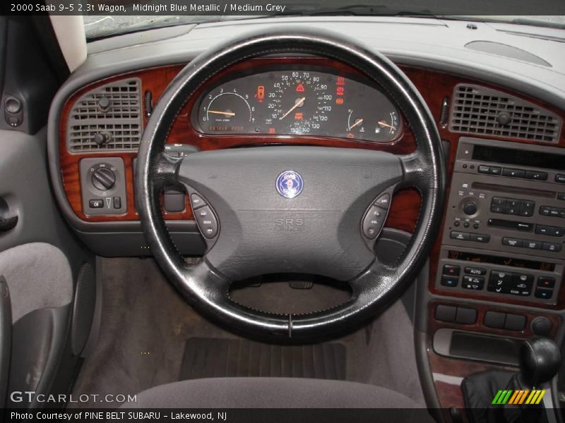 Midnight Blue Metallic / Medium Grey 2000 Saab 9-5 2.3t Wagon