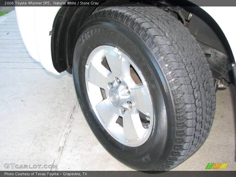 Natural White / Stone Gray 2006 Toyota 4Runner SR5