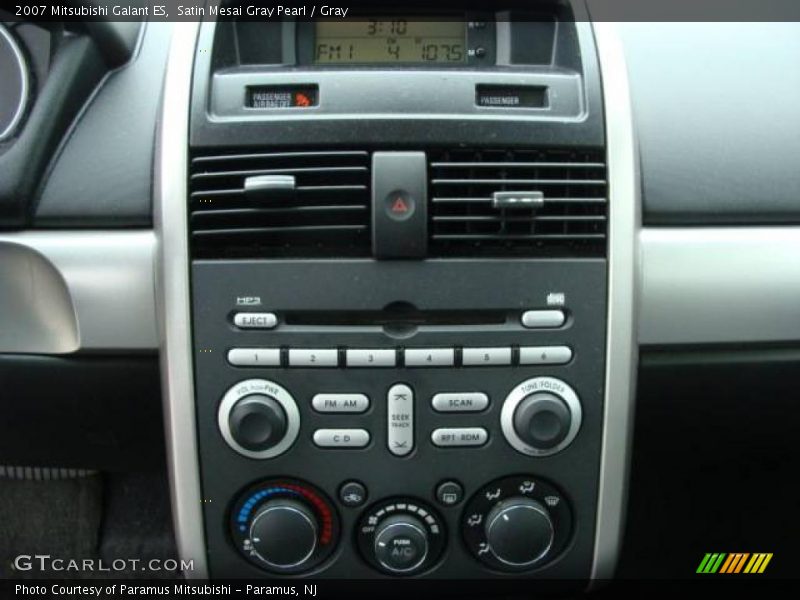 Satin Mesai Gray Pearl / Gray 2007 Mitsubishi Galant ES
