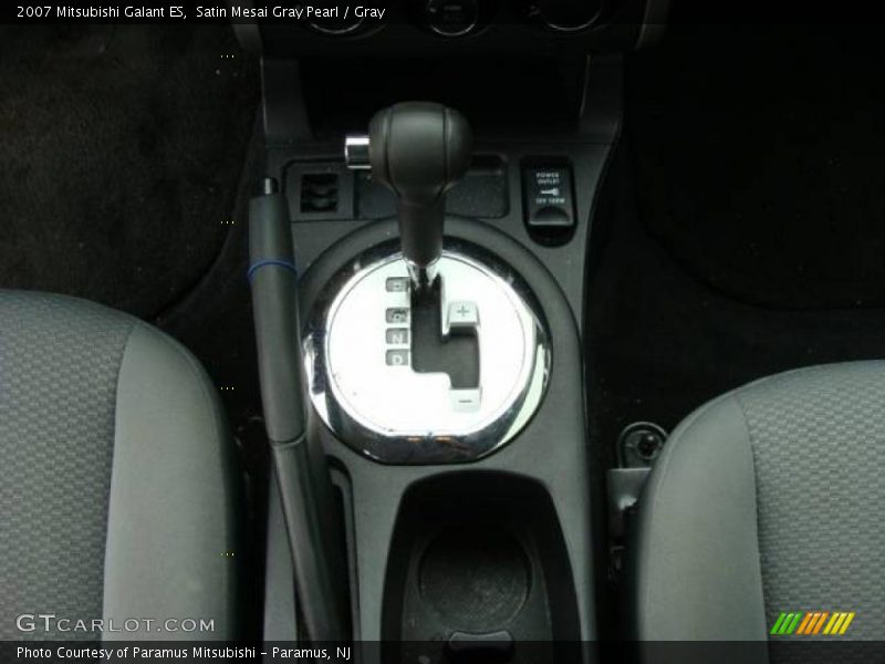 Satin Mesai Gray Pearl / Gray 2007 Mitsubishi Galant ES