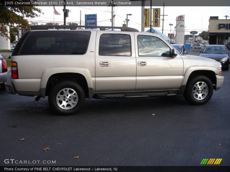 Sandstone Metallic / Tan/Neutral 2005 Chevrolet Suburban 1500 Z71 4x4