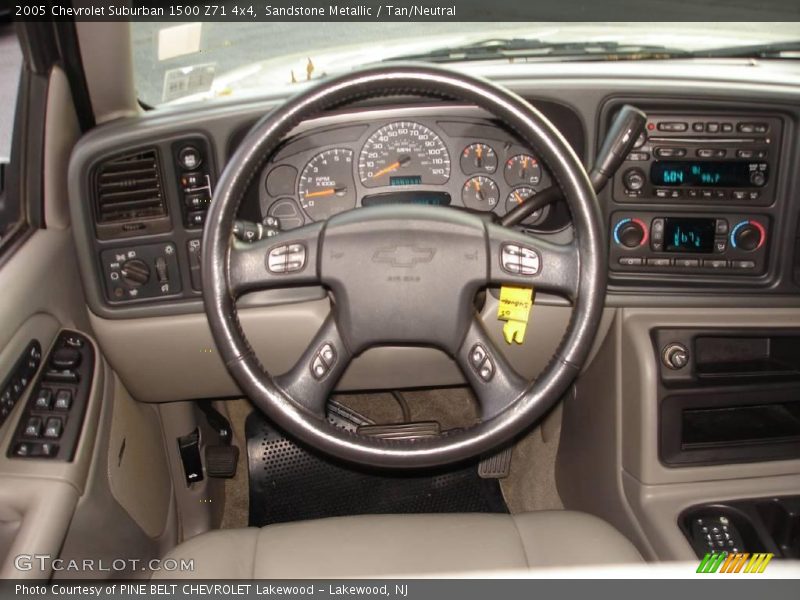 Sandstone Metallic / Tan/Neutral 2005 Chevrolet Suburban 1500 Z71 4x4