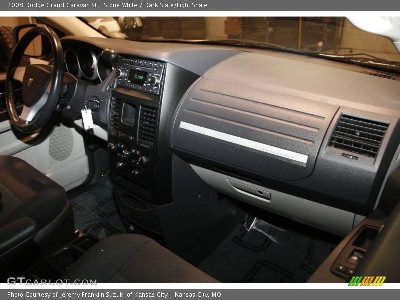 Stone White / Dark Slate/Light Shale 2008 Dodge Grand Caravan SE