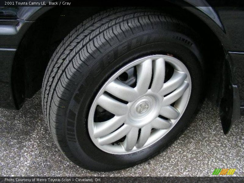 Black / Gray 2001 Toyota Camry LE