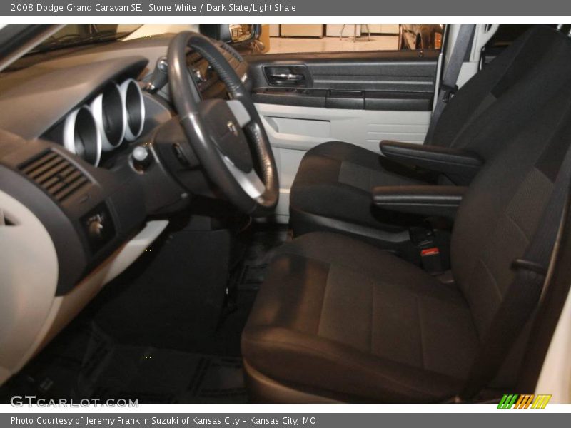 Stone White / Dark Slate/Light Shale 2008 Dodge Grand Caravan SE