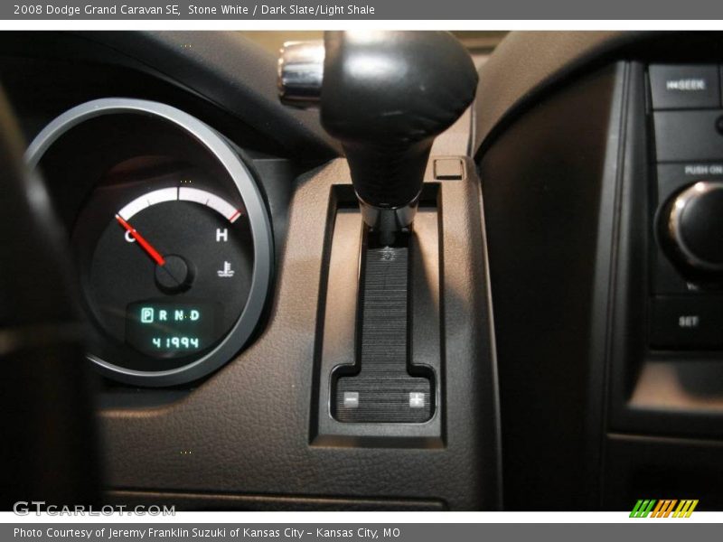 Stone White / Dark Slate/Light Shale 2008 Dodge Grand Caravan SE