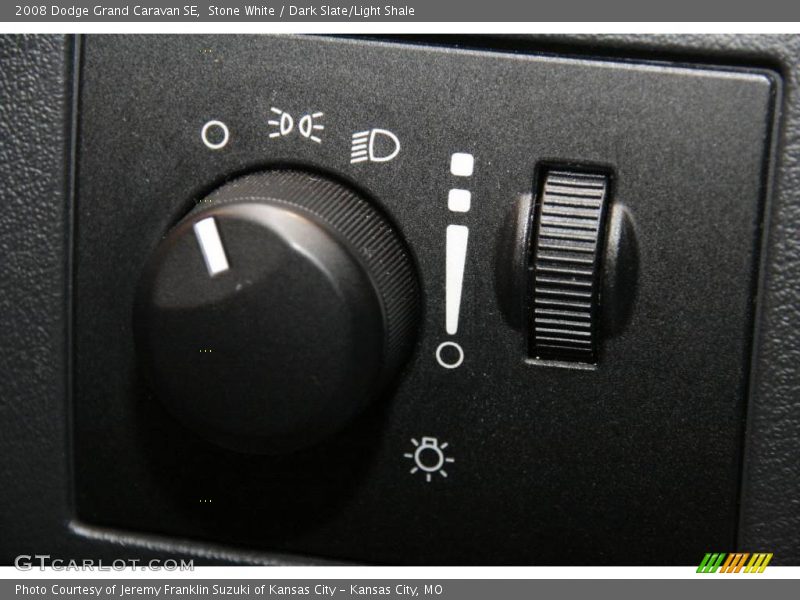 Stone White / Dark Slate/Light Shale 2008 Dodge Grand Caravan SE
