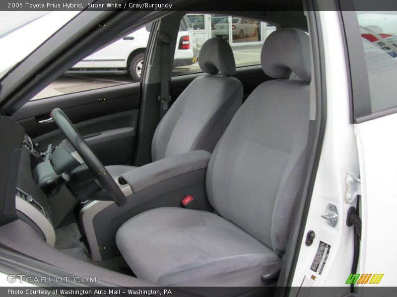 Super White / Gray/Burgundy 2005 Toyota Prius Hybrid