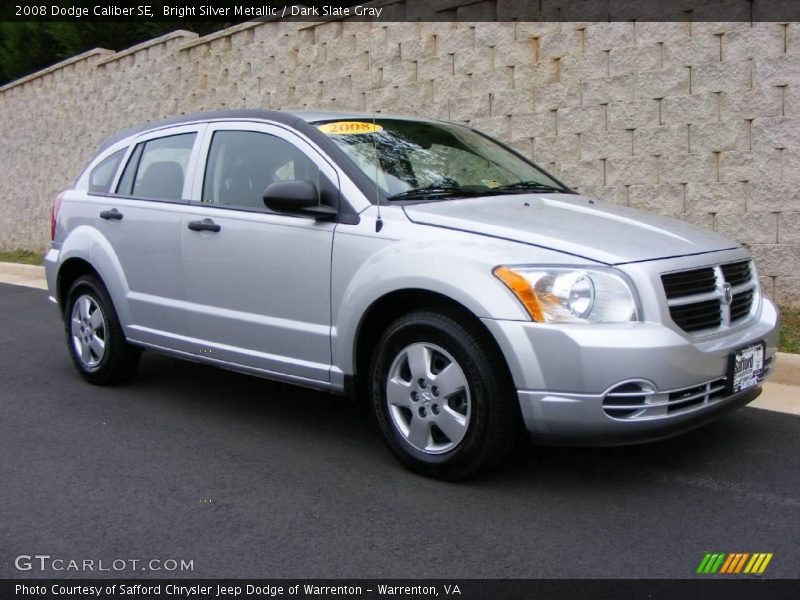 Bright Silver Metallic / Dark Slate Gray 2008 Dodge Caliber SE