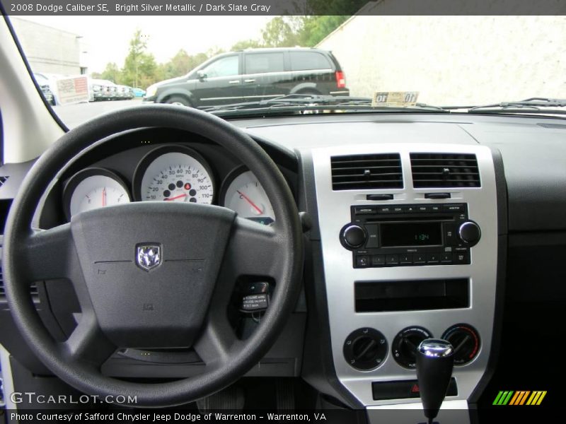 Bright Silver Metallic / Dark Slate Gray 2008 Dodge Caliber SE