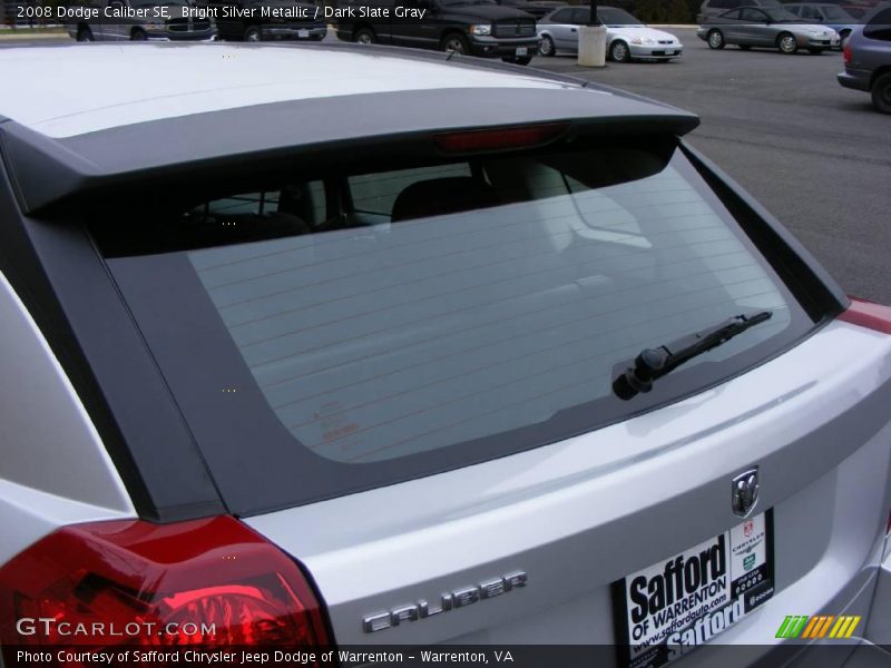 Bright Silver Metallic / Dark Slate Gray 2008 Dodge Caliber SE