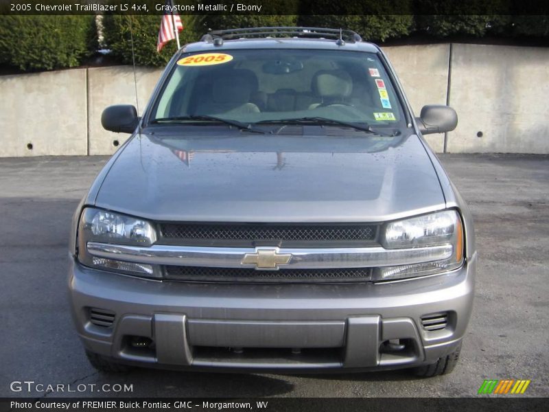 Graystone Metallic / Ebony 2005 Chevrolet TrailBlazer LS 4x4
