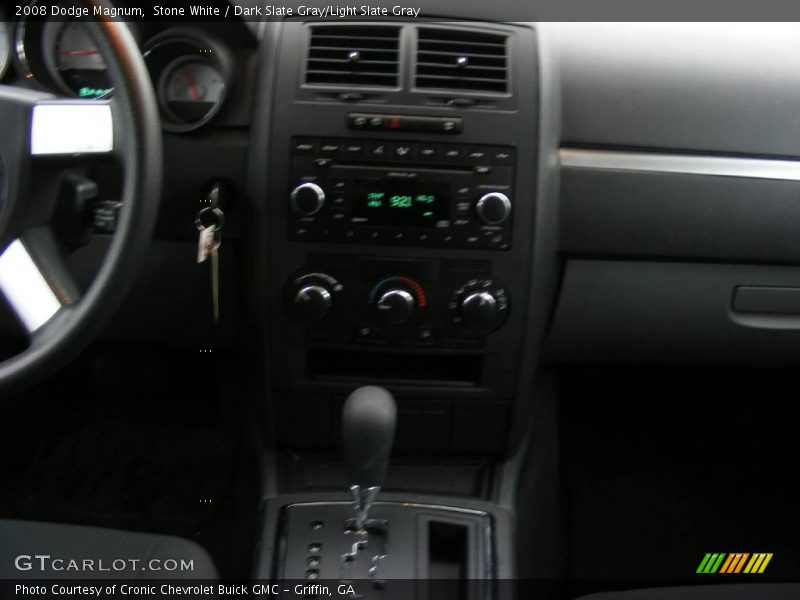 Stone White / Dark Slate Gray/Light Slate Gray 2008 Dodge Magnum