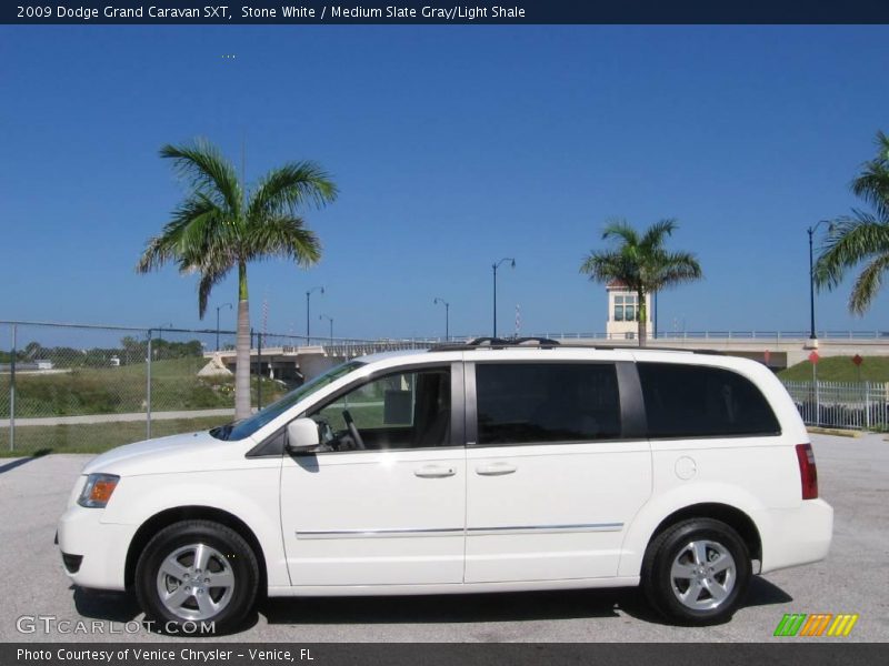 Stone White / Medium Slate Gray/Light Shale 2009 Dodge Grand Caravan SXT