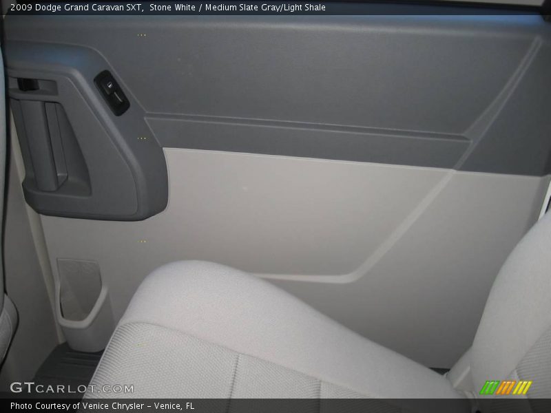 Stone White / Medium Slate Gray/Light Shale 2009 Dodge Grand Caravan SXT