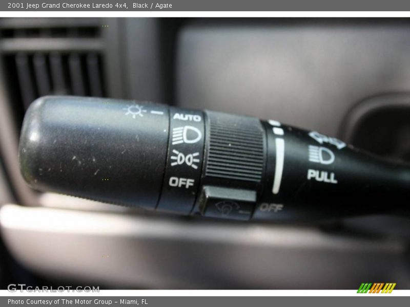 Black / Agate 2001 Jeep Grand Cherokee Laredo 4x4