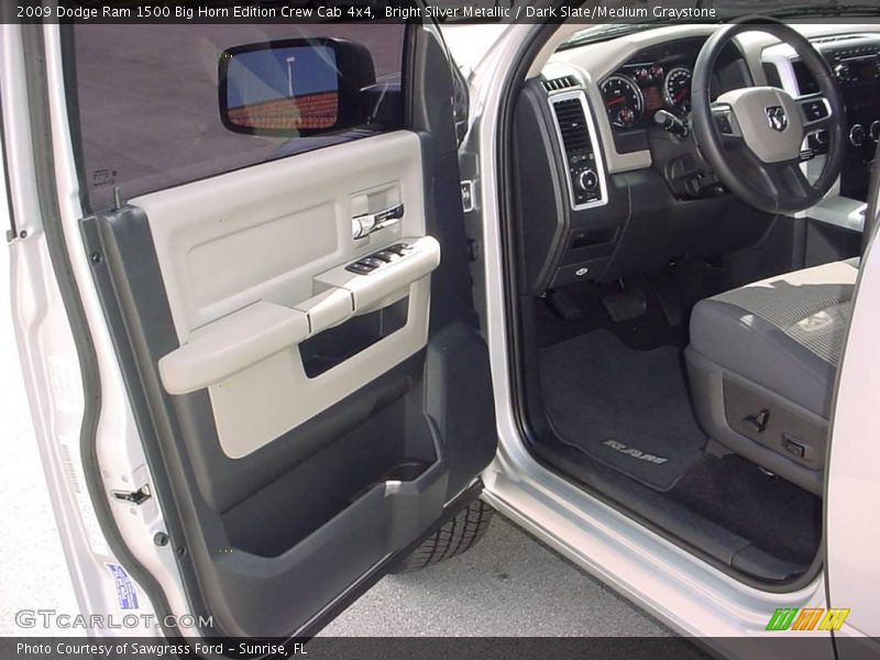 Bright Silver Metallic / Dark Slate/Medium Graystone 2009 Dodge Ram 1500 Big Horn Edition Crew Cab 4x4