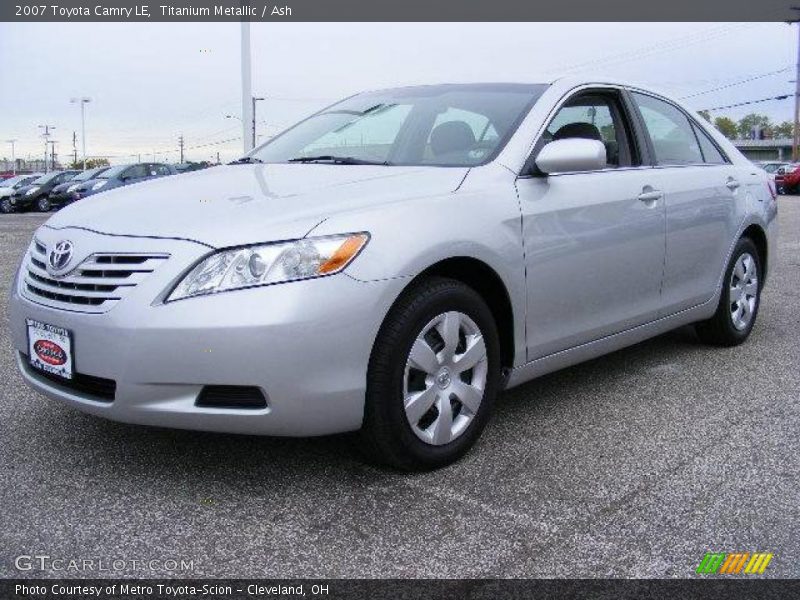 Titanium Metallic / Ash 2007 Toyota Camry LE