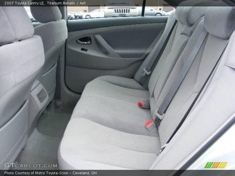 Titanium Metallic / Ash 2007 Toyota Camry LE