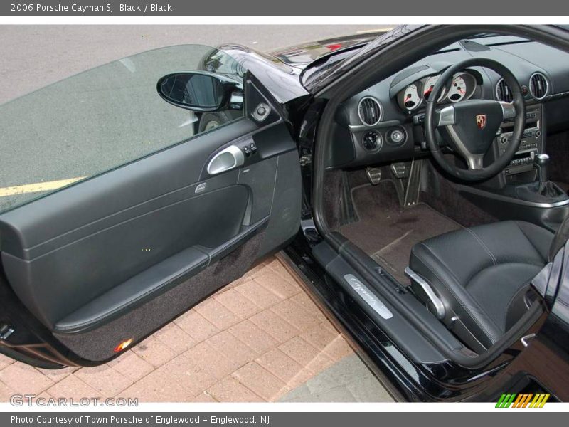Black / Black 2006 Porsche Cayman S