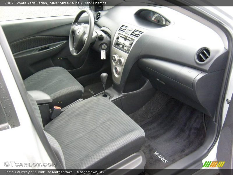 Silver Streak Mica / Dark Charcoal 2007 Toyota Yaris Sedan