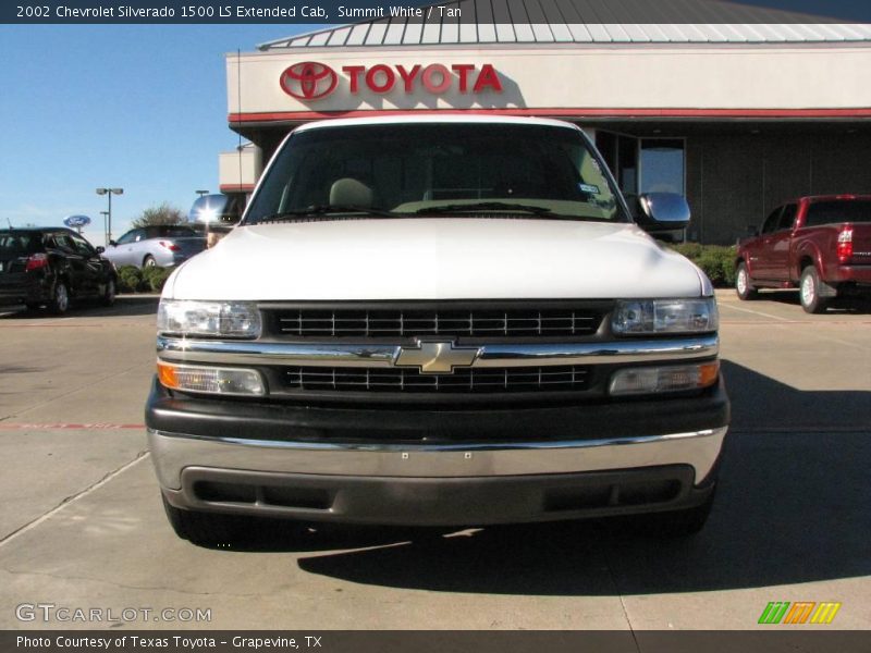 Summit White / Tan 2002 Chevrolet Silverado 1500 LS Extended Cab