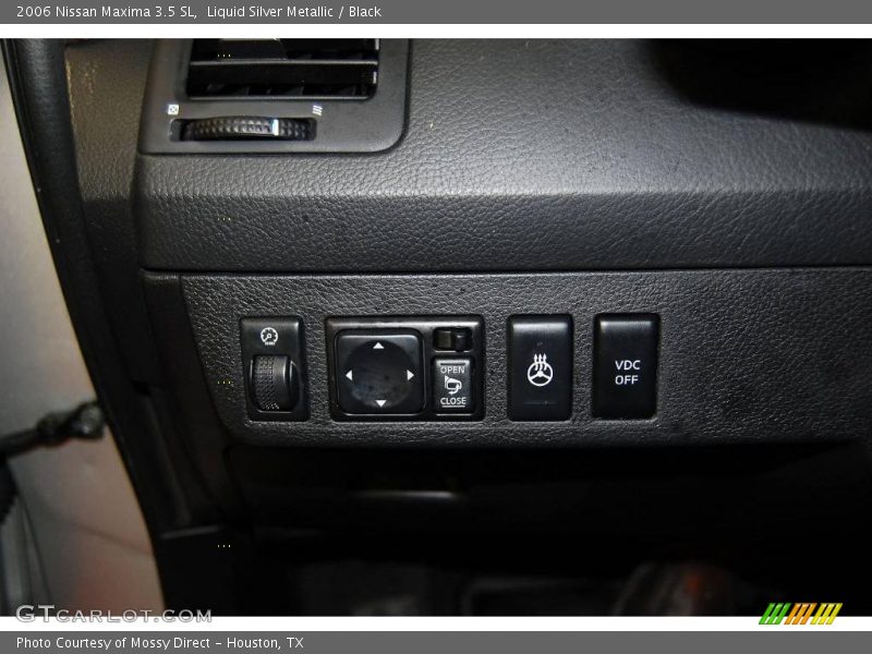 Liquid Silver Metallic / Black 2006 Nissan Maxima 3.5 SL