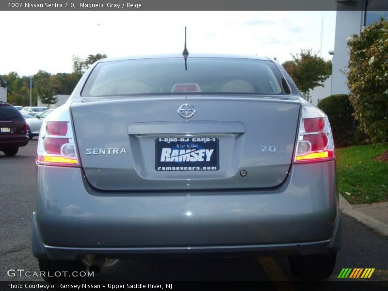 Magnetic Gray / Beige 2007 Nissan Sentra 2.0