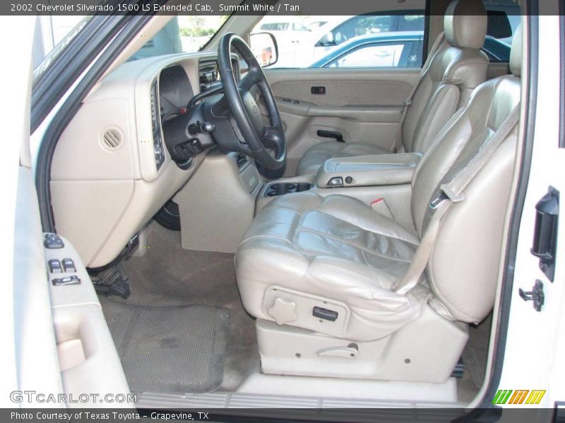Summit White / Tan 2002 Chevrolet Silverado 1500 LS Extended Cab