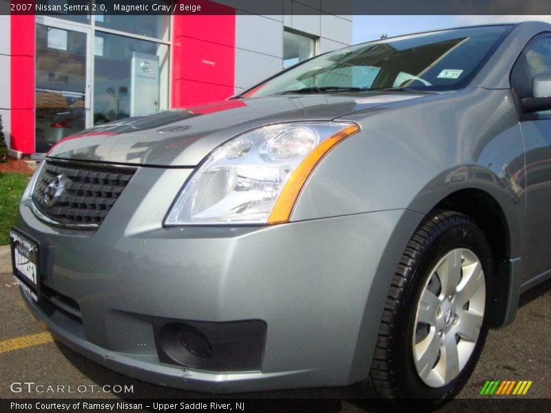 Magnetic Gray / Beige 2007 Nissan Sentra 2.0