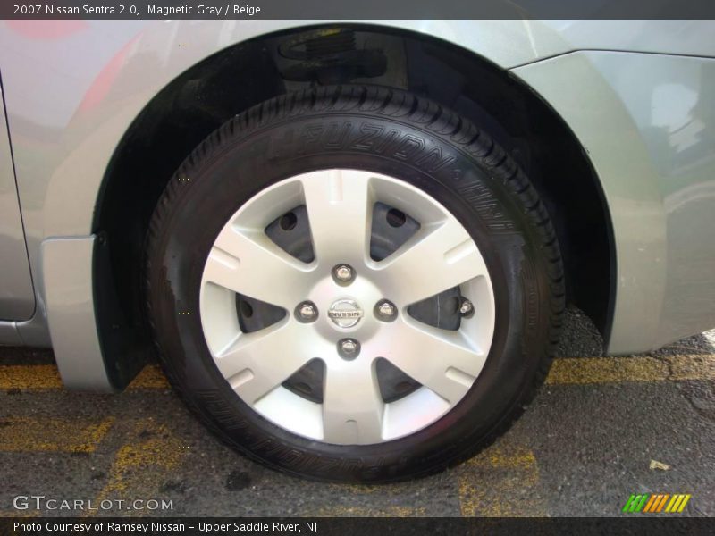 Magnetic Gray / Beige 2007 Nissan Sentra 2.0