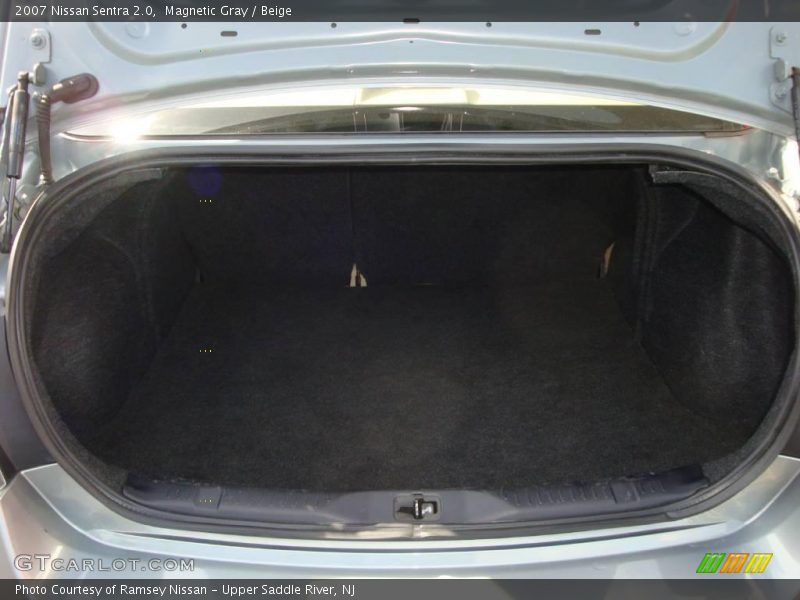 Magnetic Gray / Beige 2007 Nissan Sentra 2.0