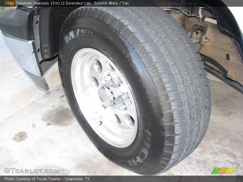 Summit White / Tan 2002 Chevrolet Silverado 1500 LS Extended Cab