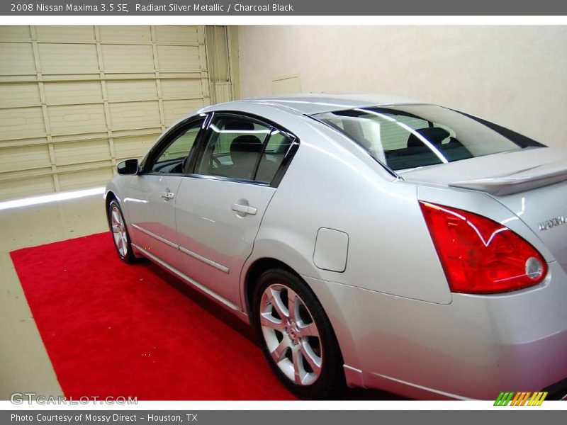 Radiant Silver Metallic / Charcoal Black 2008 Nissan Maxima 3.5 SE