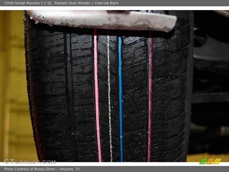 Radiant Silver Metallic / Charcoal Black 2008 Nissan Maxima 3.5 SE