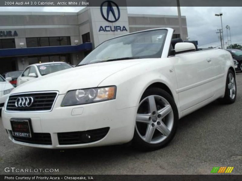 Arctic White / Blue 2004 Audi A4 3.0 Cabriolet
