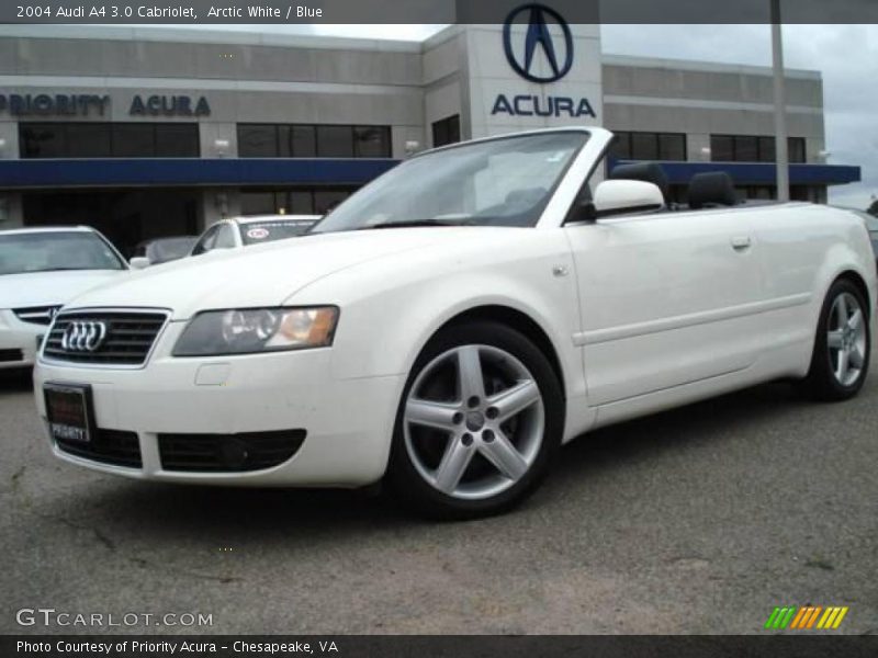 Arctic White / Blue 2004 Audi A4 3.0 Cabriolet