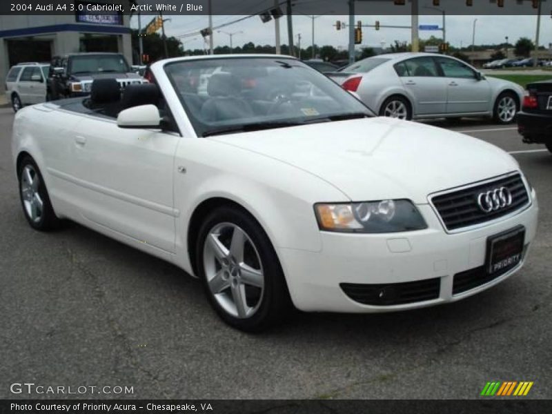 Arctic White / Blue 2004 Audi A4 3.0 Cabriolet