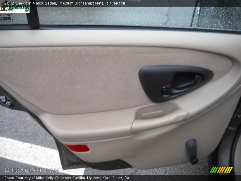Medium Bronzemist Metallic / Neutral 2002 Chevrolet Malibu Sedan