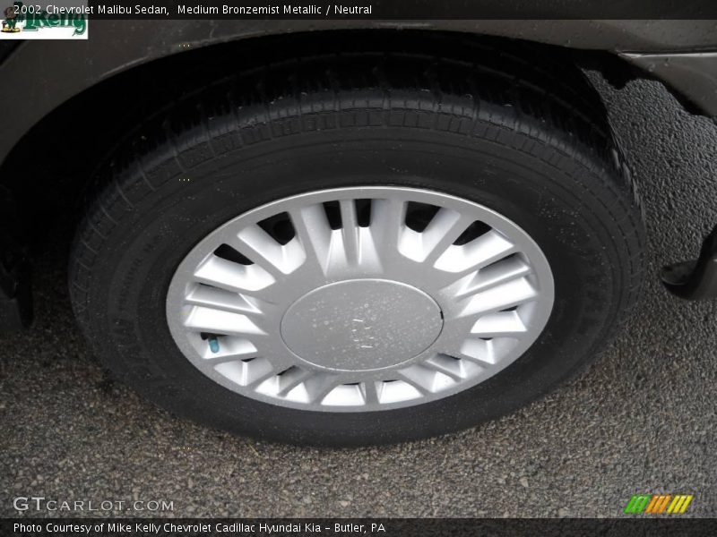Medium Bronzemist Metallic / Neutral 2002 Chevrolet Malibu Sedan