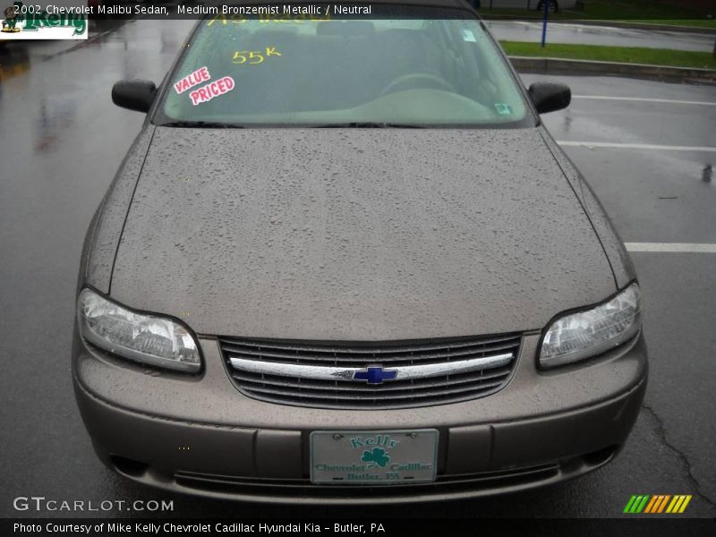 Medium Bronzemist Metallic / Neutral 2002 Chevrolet Malibu Sedan