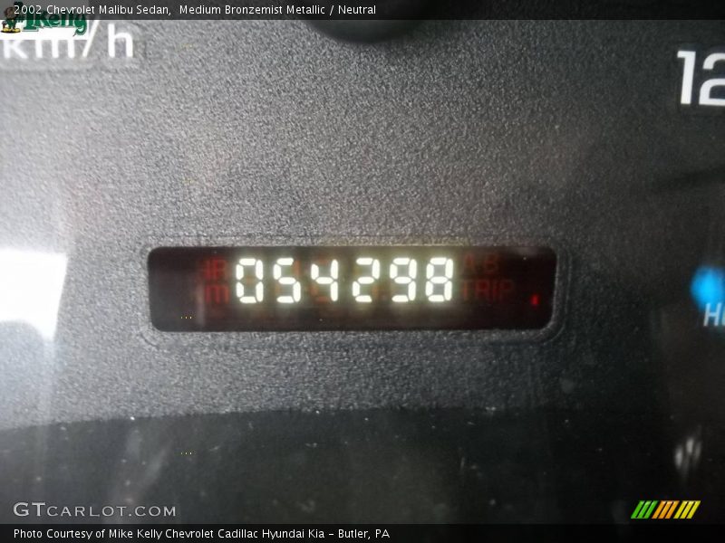 Medium Bronzemist Metallic / Neutral 2002 Chevrolet Malibu Sedan