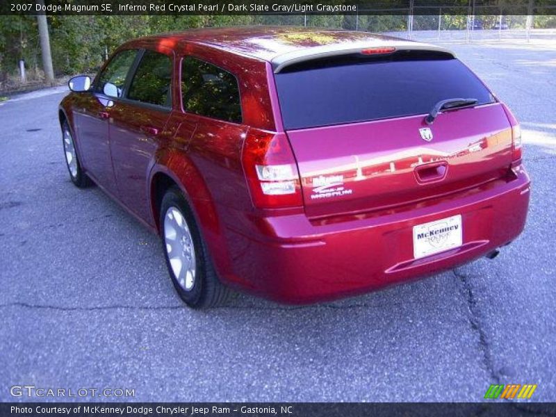 Inferno Red Crystal Pearl / Dark Slate Gray/Light Graystone 2007 Dodge Magnum SE