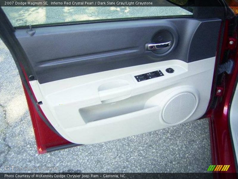 Inferno Red Crystal Pearl / Dark Slate Gray/Light Graystone 2007 Dodge Magnum SE