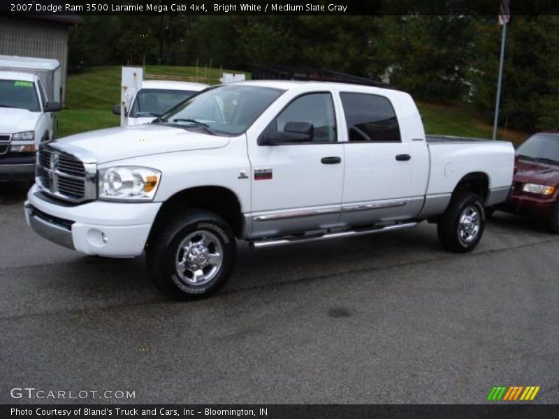 Bright White / Medium Slate Gray 2007 Dodge Ram 3500 Laramie Mega Cab 4x4